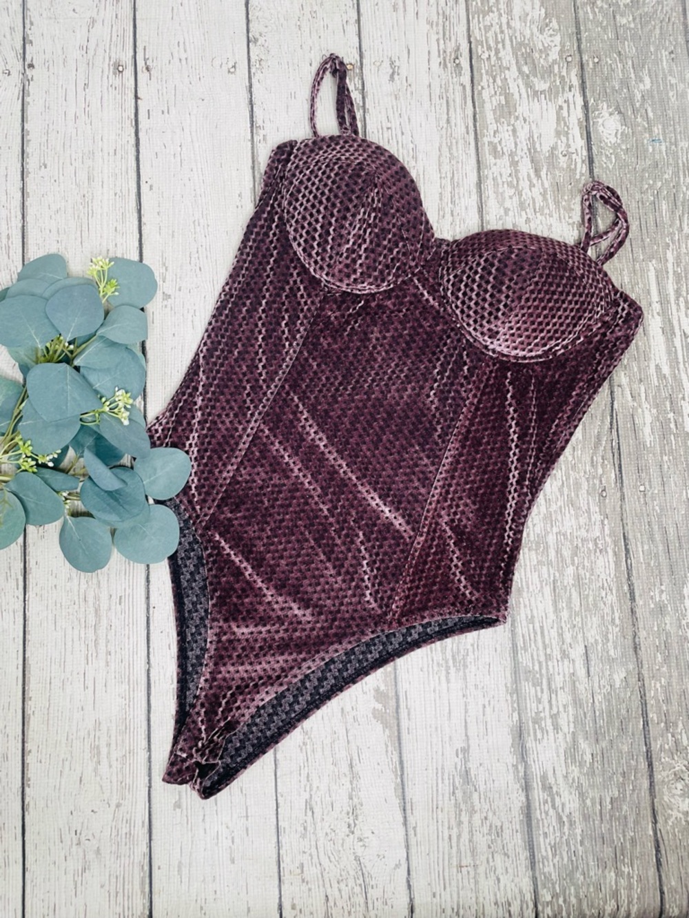 Lulus Flirty Feelings Mauve Purple Velvet Bustier Bodysuit